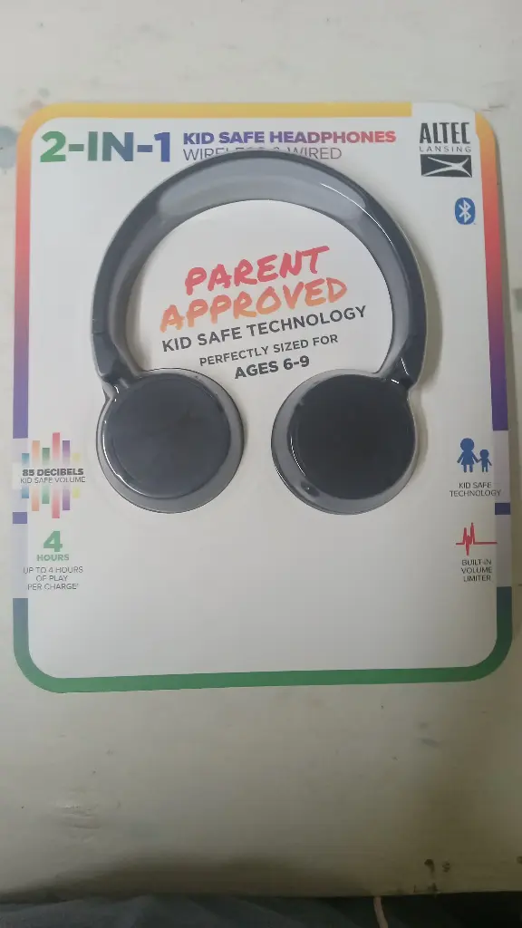Head phones 