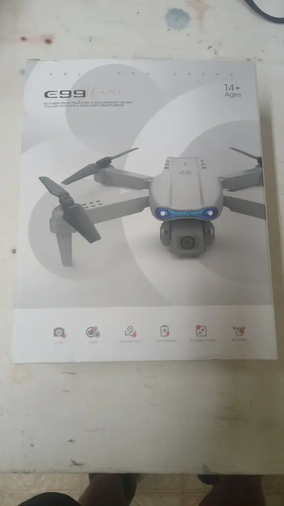 E99 Drone With Camera, Foldable RC Quadcopter Drone,Remote Control Drone Toys For Beginners 