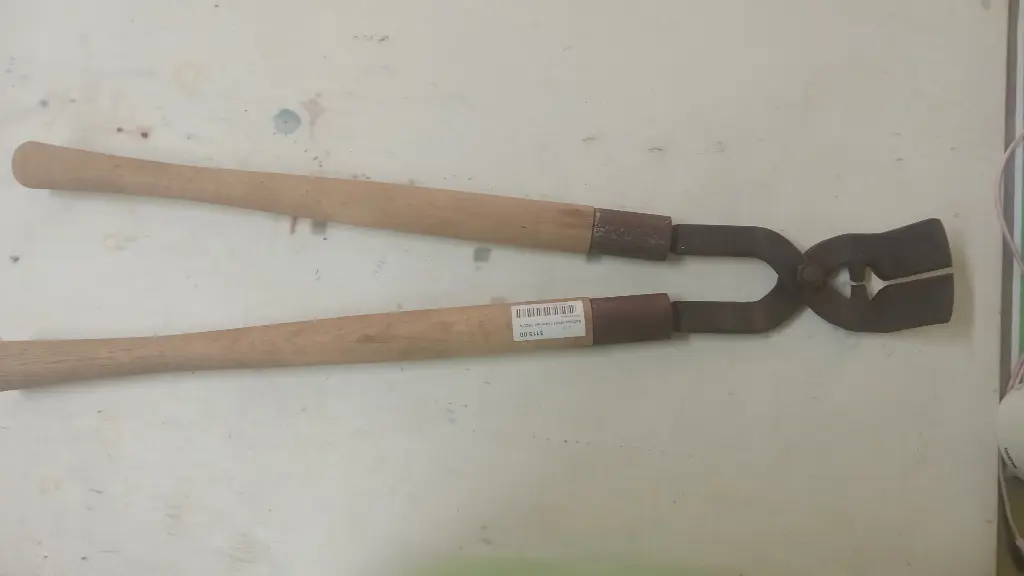 Antique hoof trimmer
