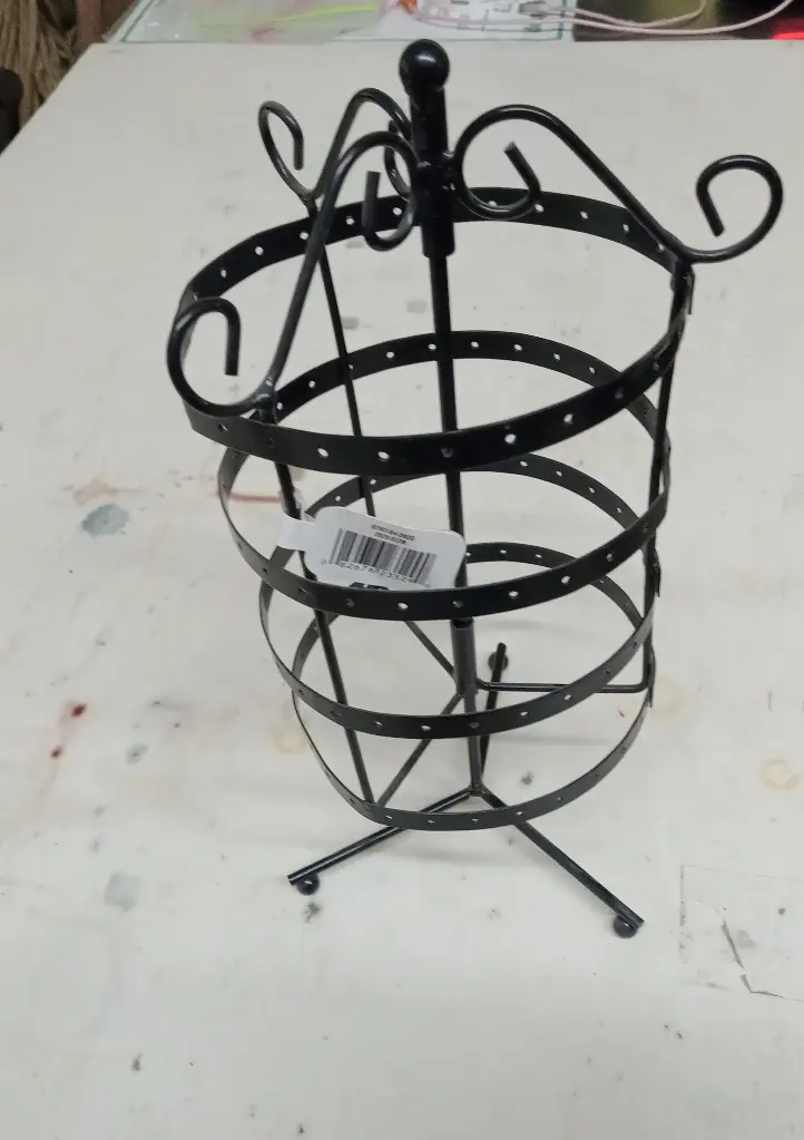 Earring holder