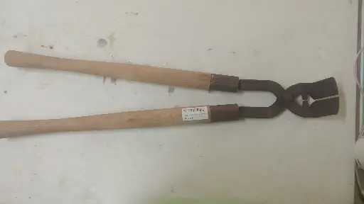 Antique hoof trimmer